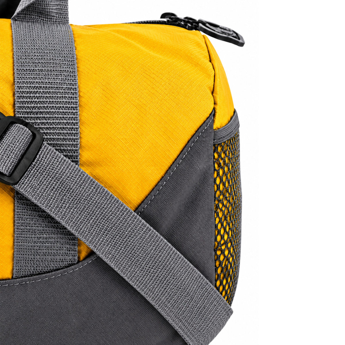 CAPTAIN 02 DUFFLE BAG